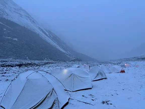 岭：徒步穿越者大撤离背后pg模拟器试玩致命冷龙(图2)